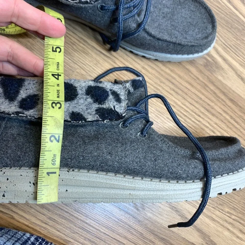 Hey Dude Shoes Womens 11 Britt‎ Casual Sneakers Gray Cheetah Casual 121773139
